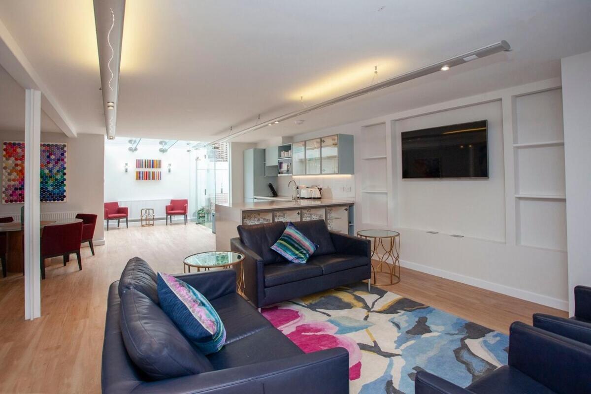 ※ Spacious Georgian Coach House & With Parking Bath Dış mekan fotoğraf