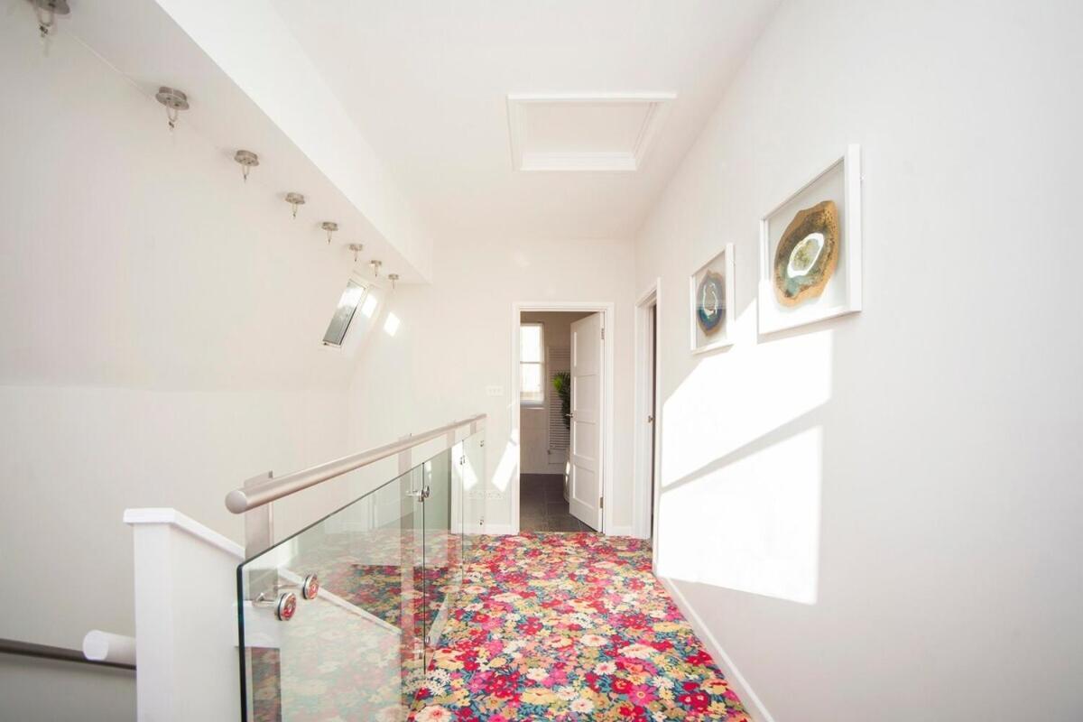 ※ Spacious Georgian Coach House & With Parking Bath Dış mekan fotoğraf